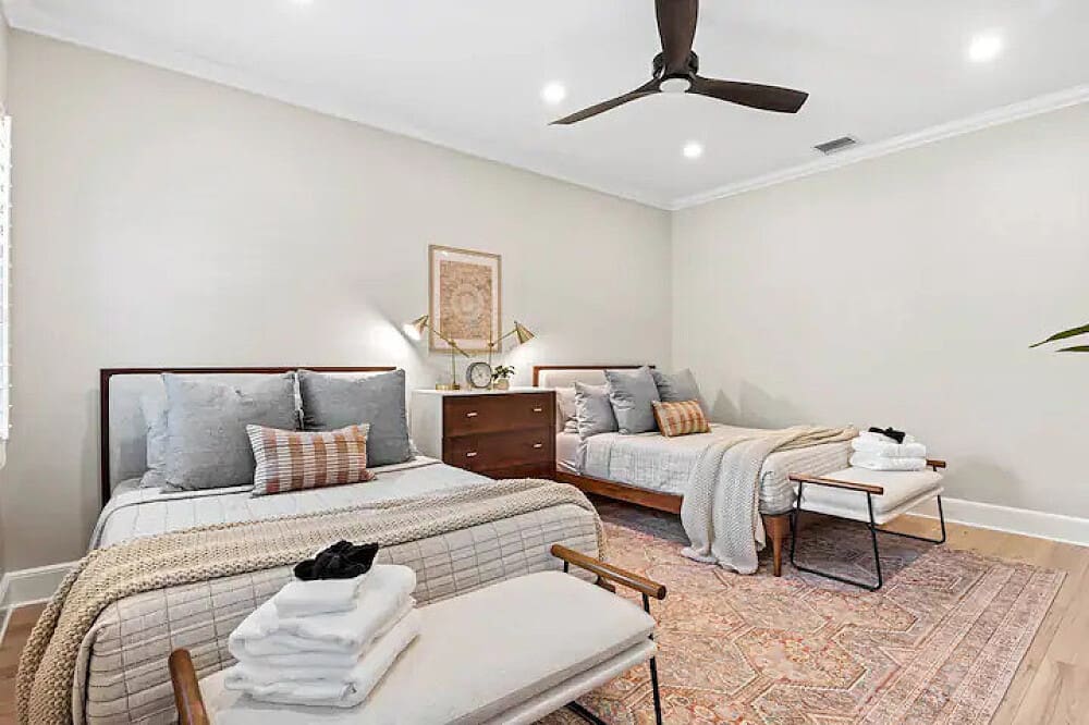 4 Day Living Love Transformational Yoga Retreat Bed Room