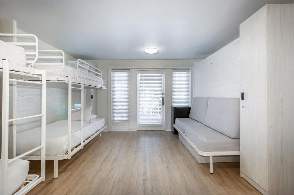 5 Day Key West 4 bed doorm room