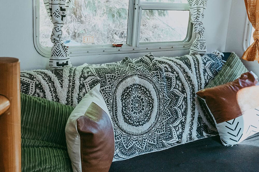 Couch 3 Day Honoring Your Grief Heart Healing Wellness Retreat in Pollock Pines