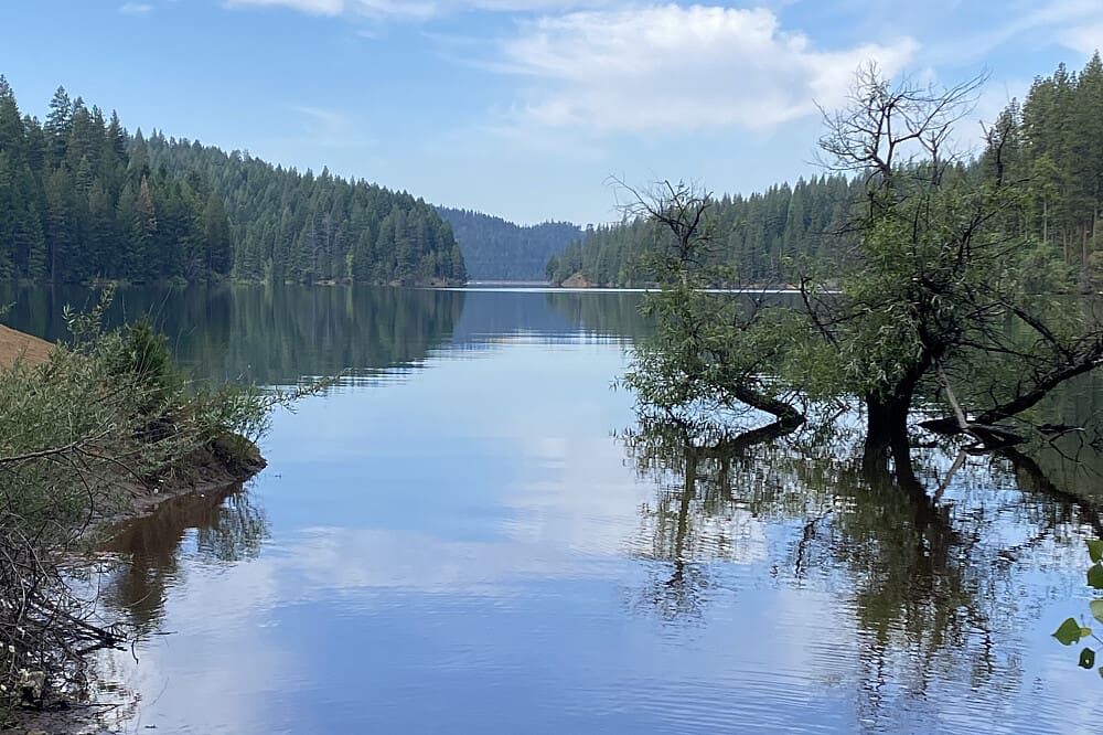 Lake 3 Day Honoring Your Grief Heart Healing Wellness Retreat in Pollock Pines, California