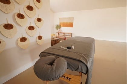 Massage Table 5 Day Detox and Cleanse Personal Reset Retreat at Joshua Tree US