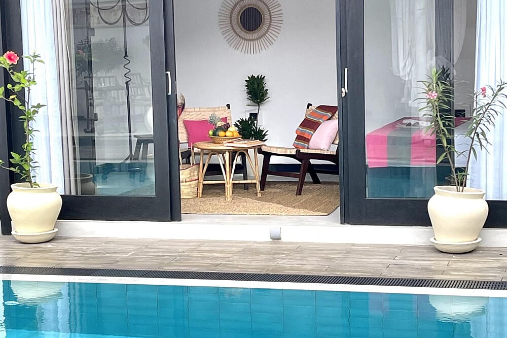 Pool Side 7 Day Ayurvedic Yoga Life Balancing Retreat in Sri Lanka