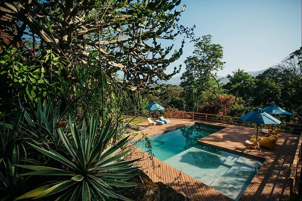 Pool View 4 Day Yoga, Paddleboarding, Massage & Hiking Retreat in Sri Lanka