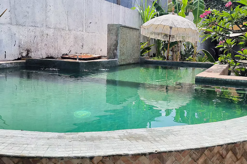 4 Day Surf & Yoga on the Paradise Island of Nusa Lembongan Pool Side